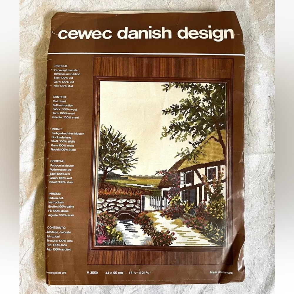 RARE Cewec Danish Embroidery Kit, Cottage Bridge & Flowers, Wool Yarn, Craft Sew